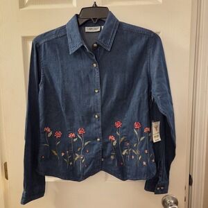VTG Cabin Creek sz M chambray jean button up embroidered floral shirt NWT casual
